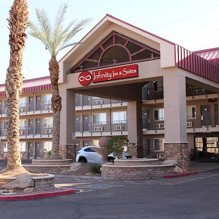 Ramada by Wyndham Tempe/At Arizona Mills Mall Bagian luar foto